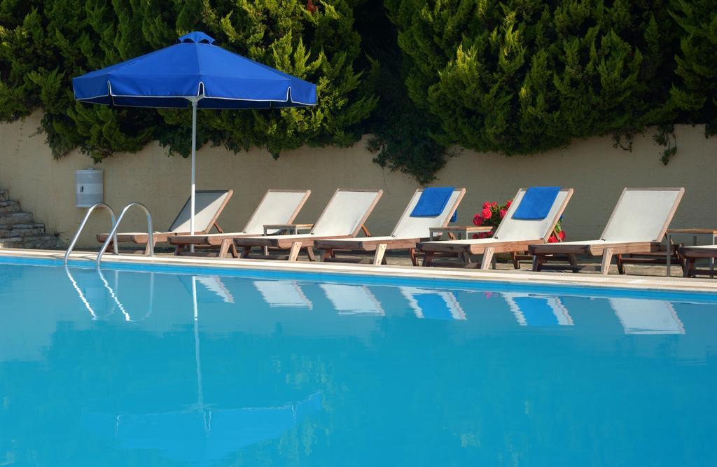 Marilena Hotel อิปโซส ภายนอก รูปภาพ