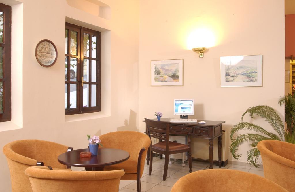 Marilena Hotel อิปโซส ภายนอก รูปภาพ